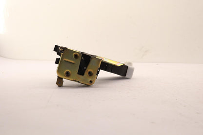 Original OE MITSUBISHI Türschloss MR914401