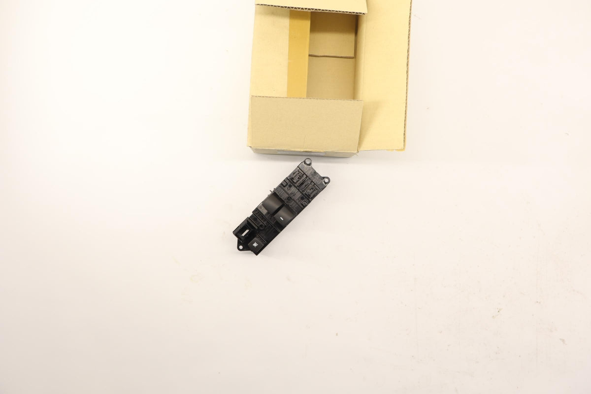 Original OE MITSUBISHI Fensterheberschalter 8608A312