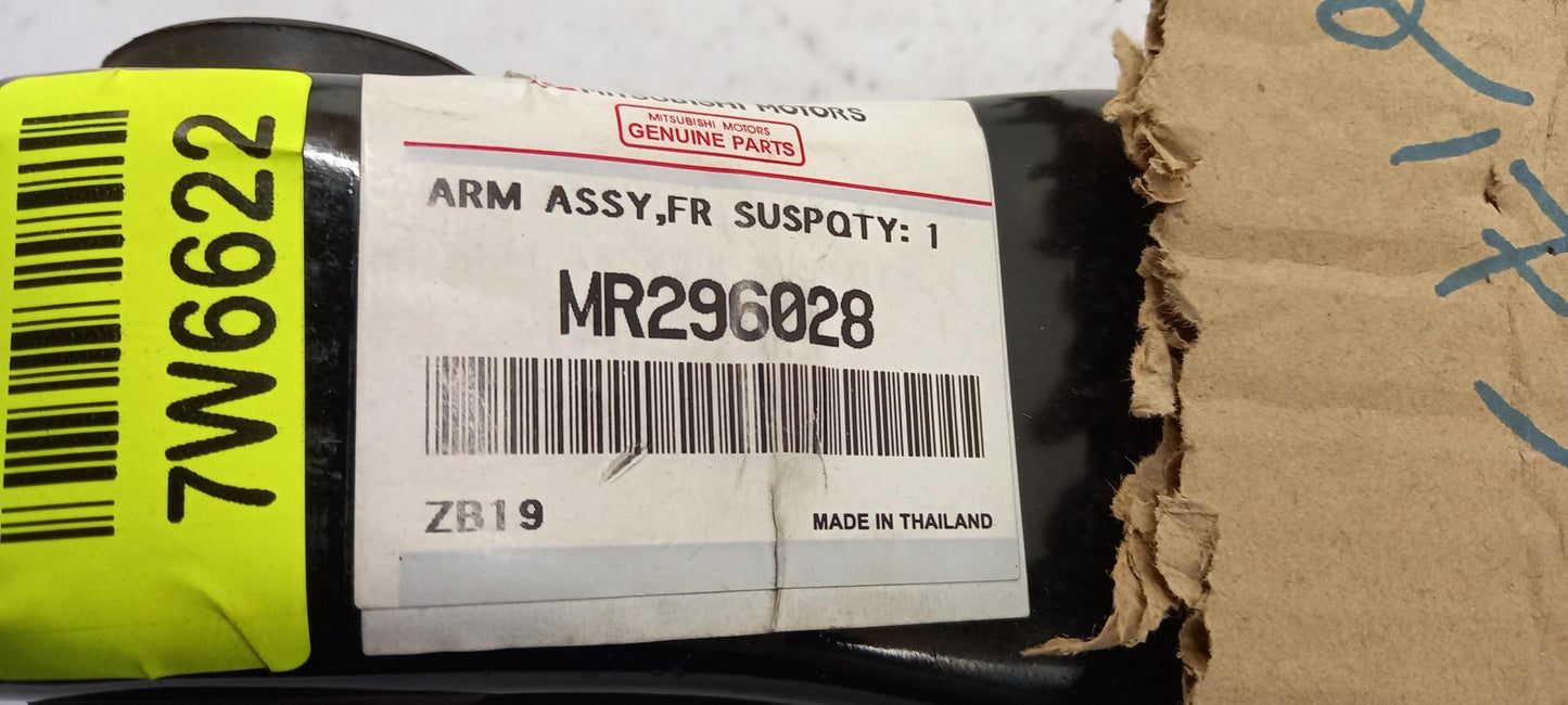 Original OE MITSUBISHI Querlenker MR296028