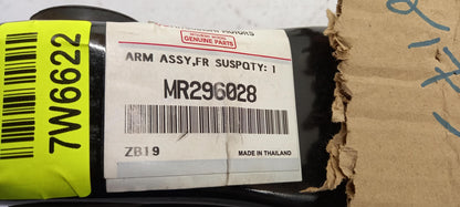 Original OE MITSUBISHI Querlenker MR296028