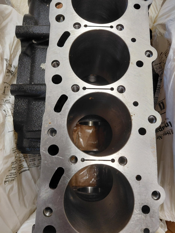 Original OE MITSUBISHI Zylinderkopf 1050A007