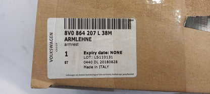Original OE Volkswagen Armlehne 8V0864207L38M