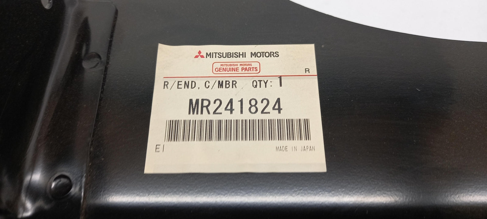 Original OE MITSUBISHI Querträger MR241824