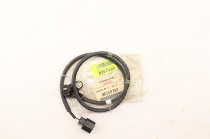 Original OE MITSUBISHI Raddrehzahl Sensor MR569782