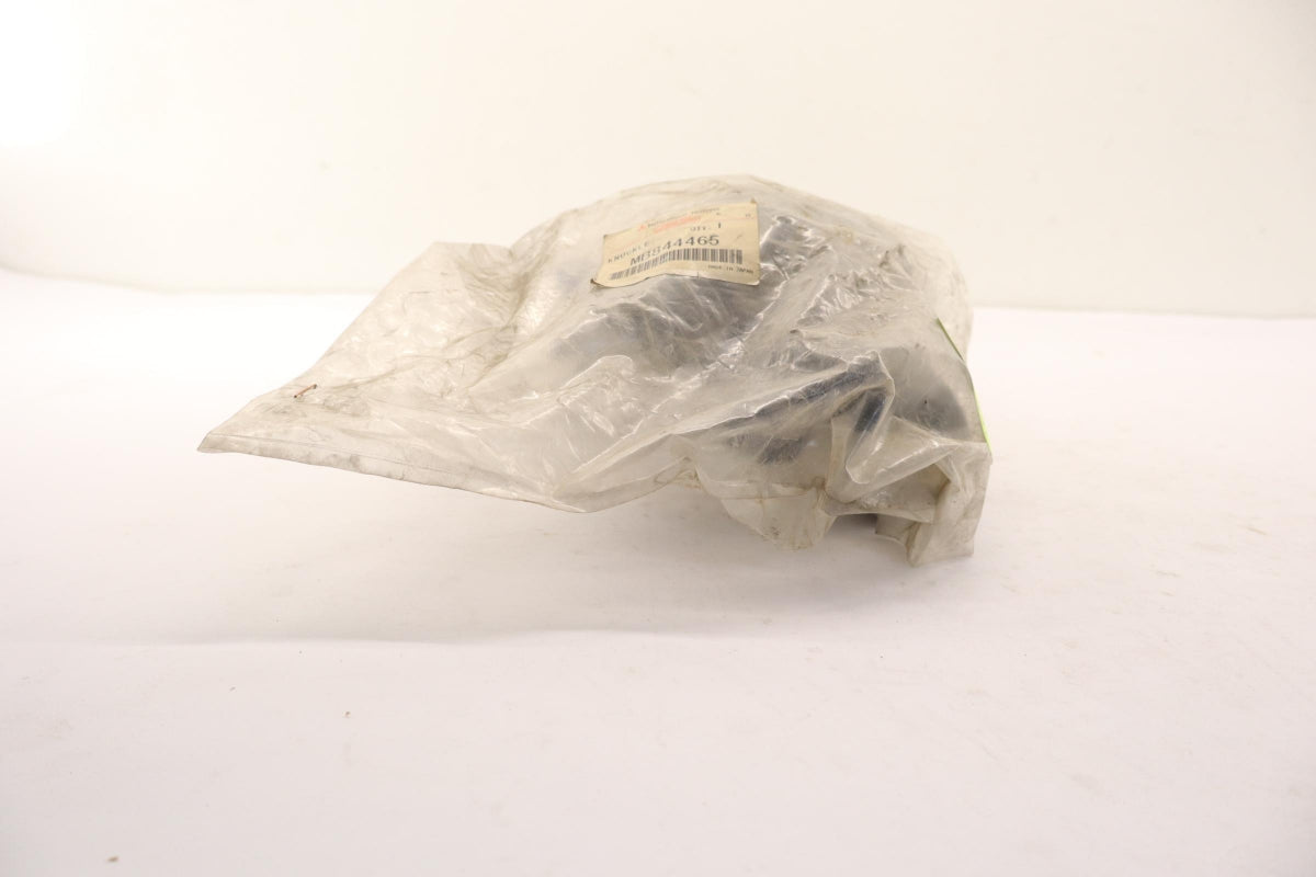 Original OE MITSUBISHI Achsschenkel MB844465