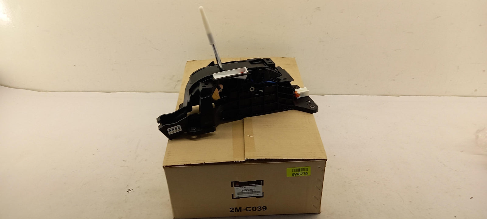 Original OE MITSUBISHI Schalthebel 2400A491