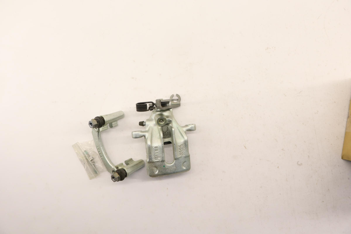 Original MITSUBISHI Space Star Carisma Bremssattel Links Hinten MR955245