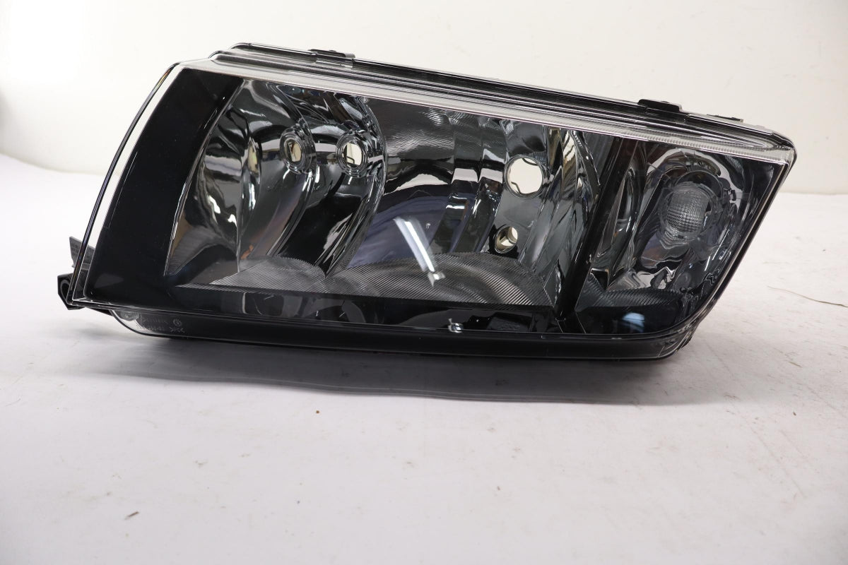 Original OE Volkswagen Scheinwerfer 6Y1941015P