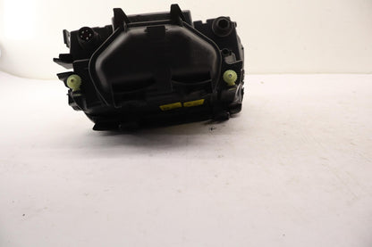 Original OE Volkswagen Scheinwerfer 8D0941030D