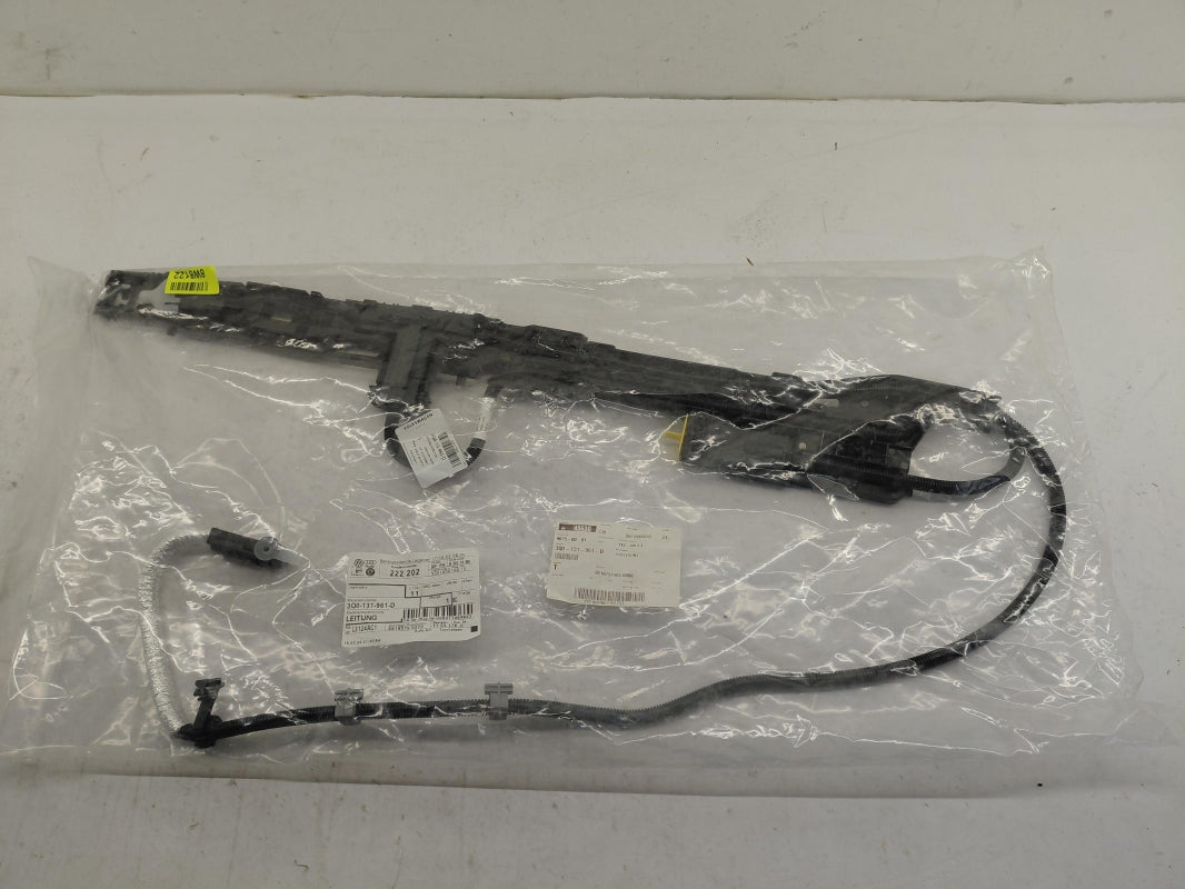 Original OE Volkswagen Kraftstoffleitung 3Q0131961D