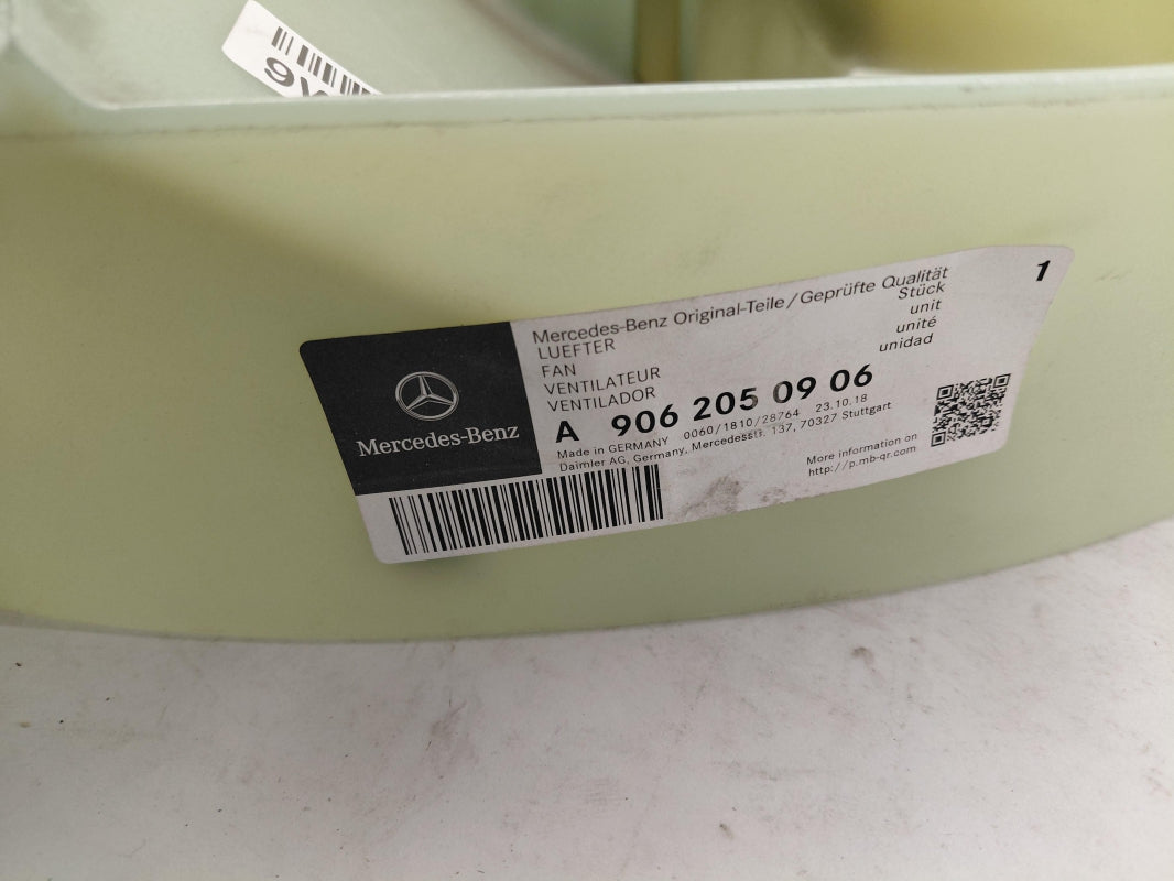 Original OE MERCEDES-BENZ Motorkühlung Lüfterrad A9062050906