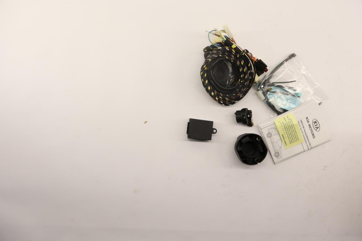 Original OE HYUNDAI/KIA Anhängerkupplung Elektrosatz EB09236001