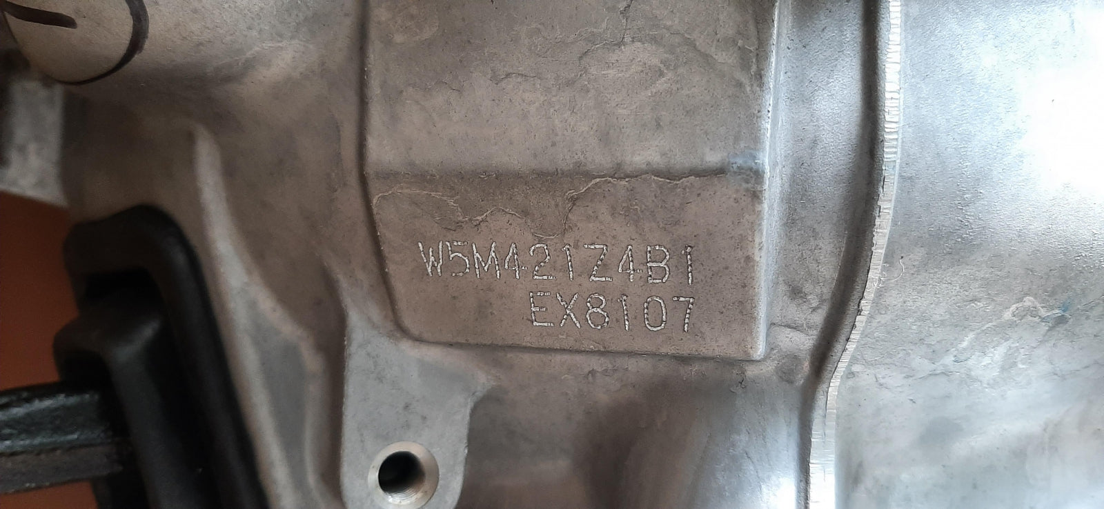 Original OE MITSUBISHI Schaltgetriebe MN168332