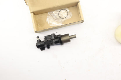 Original OE Volkswagen Hauptbremszylinder 358611019D