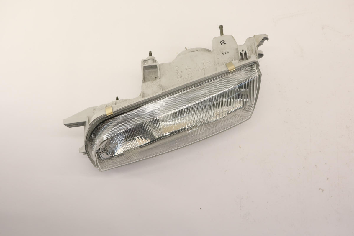 Original OE NISSAN Scheinwerfer 2607581N05