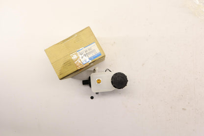 Original OE MAZDA Hauptbremszylinder GE6V4340Z