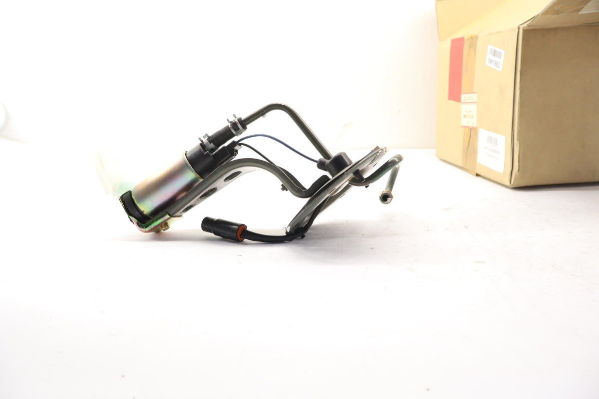 Original OE MITSUBISHI Kraftstoffpumpe MB658436