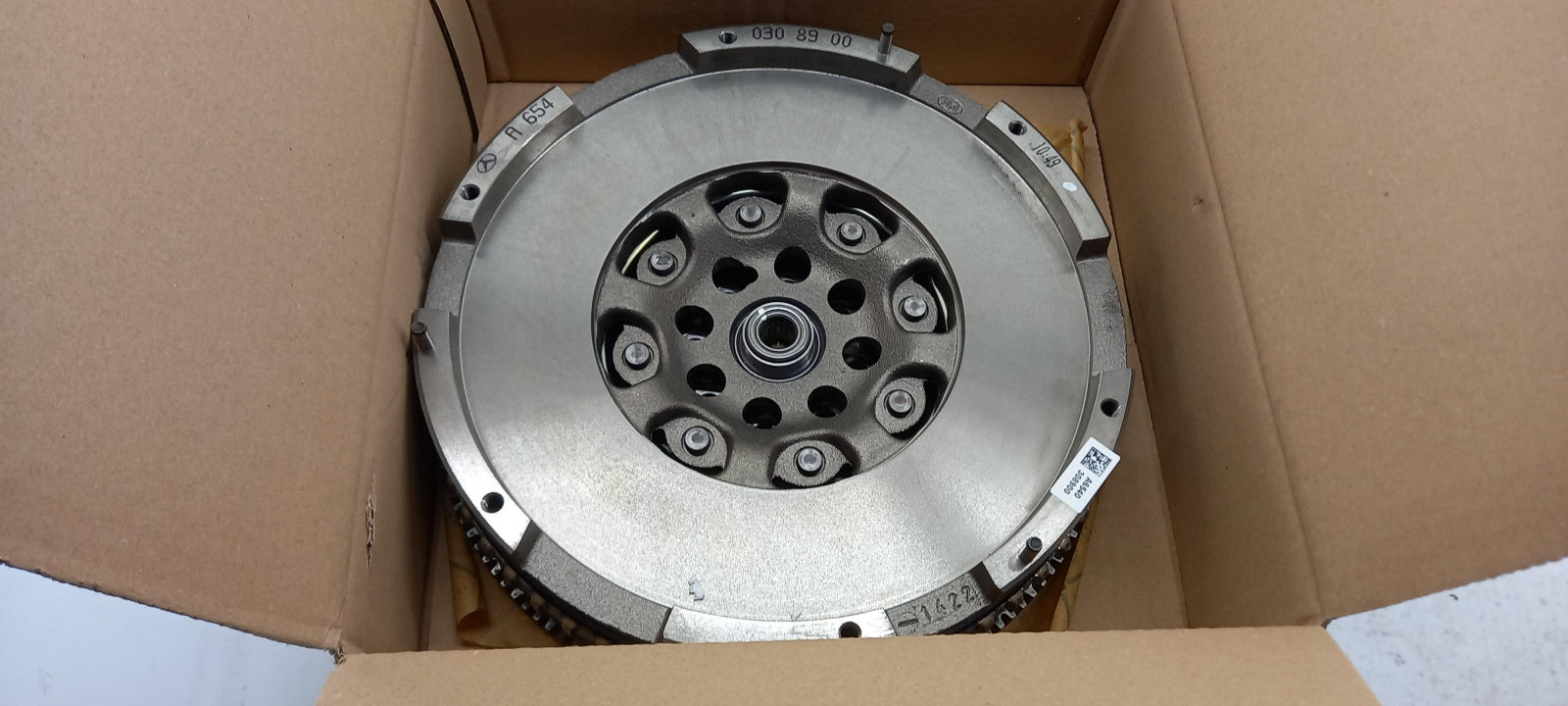 Original OE MERCEDES-BENZ Schwungrad A6540308900