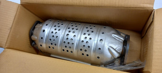 Original OE NISSAN Katalysator 2080280G26