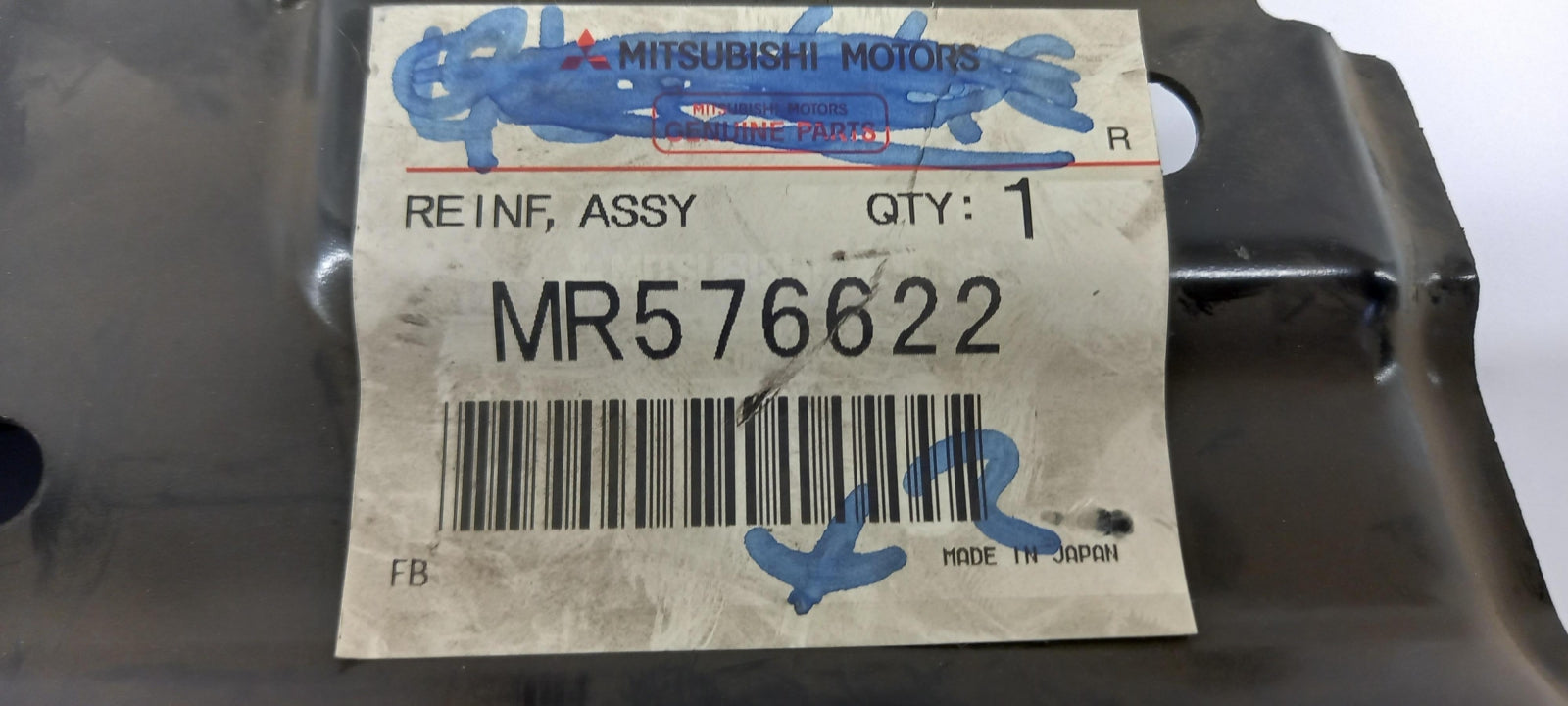Original OE MITSUBISHI Halter MR576622