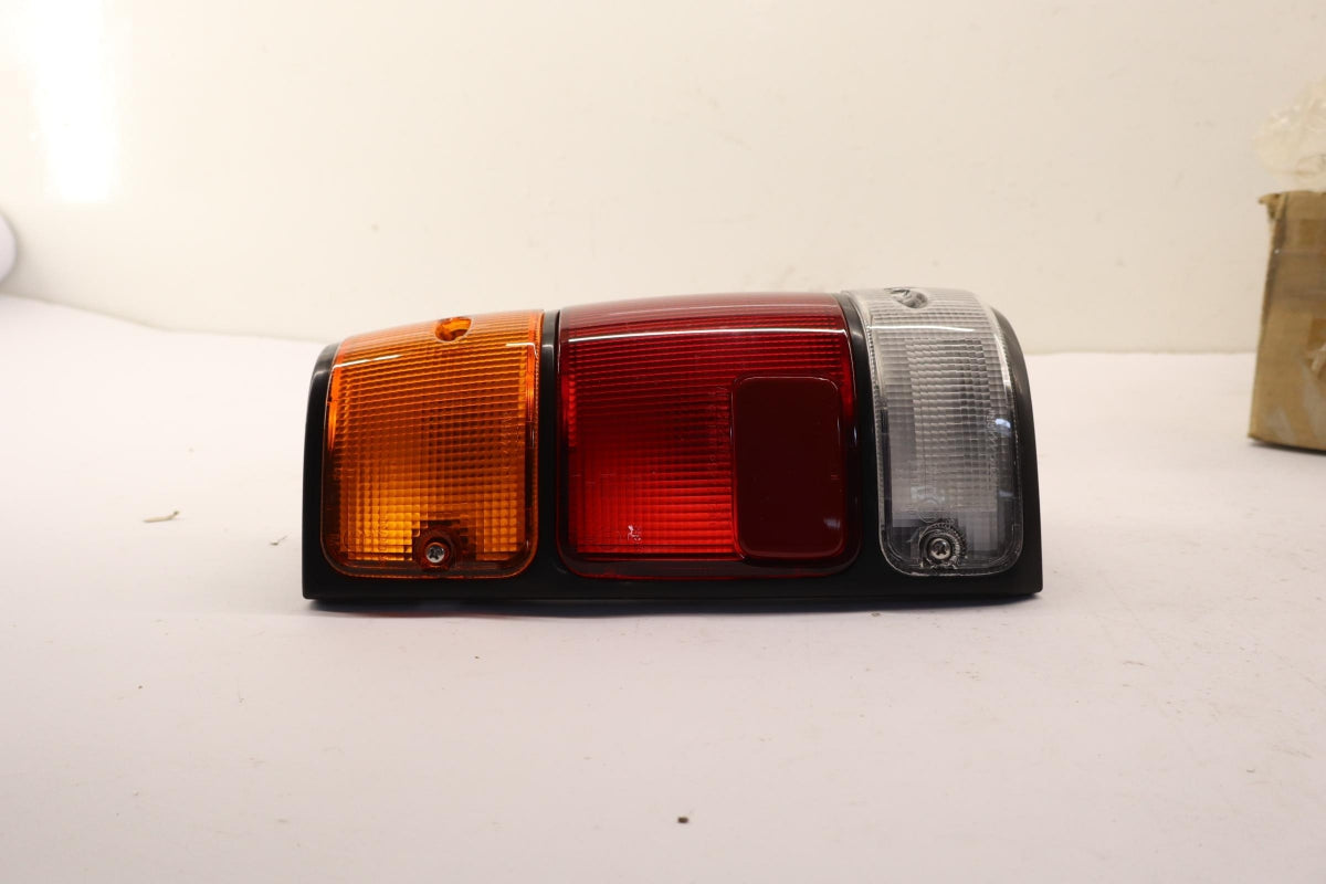 Original OE OPEL Heckleuchte 97137565