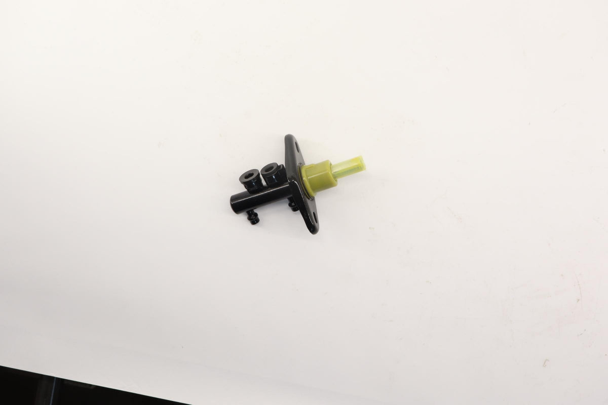Original OE SUZUKI Hauptbremszylinder 0000A01274