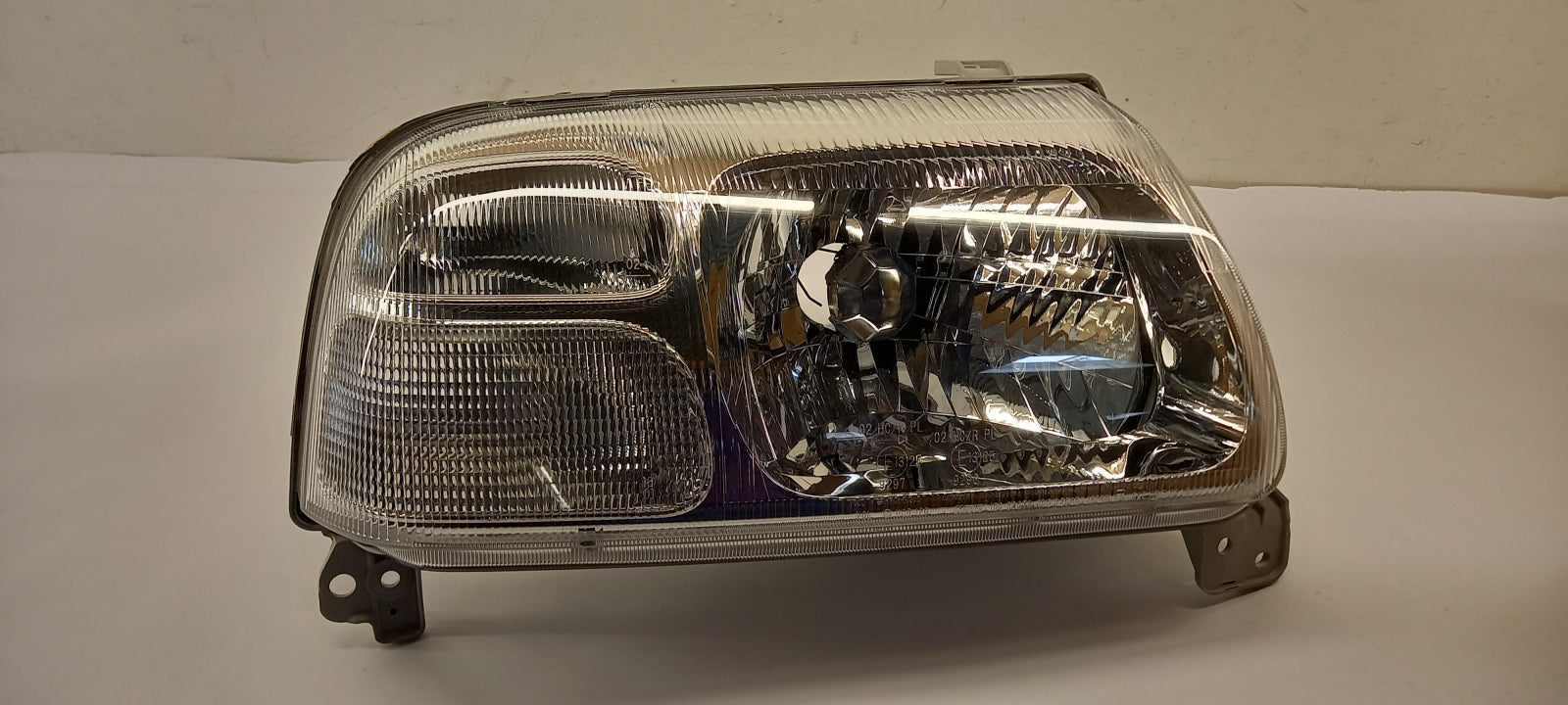 Original OE SUZUKI Scheinwerfer 3512065D21000