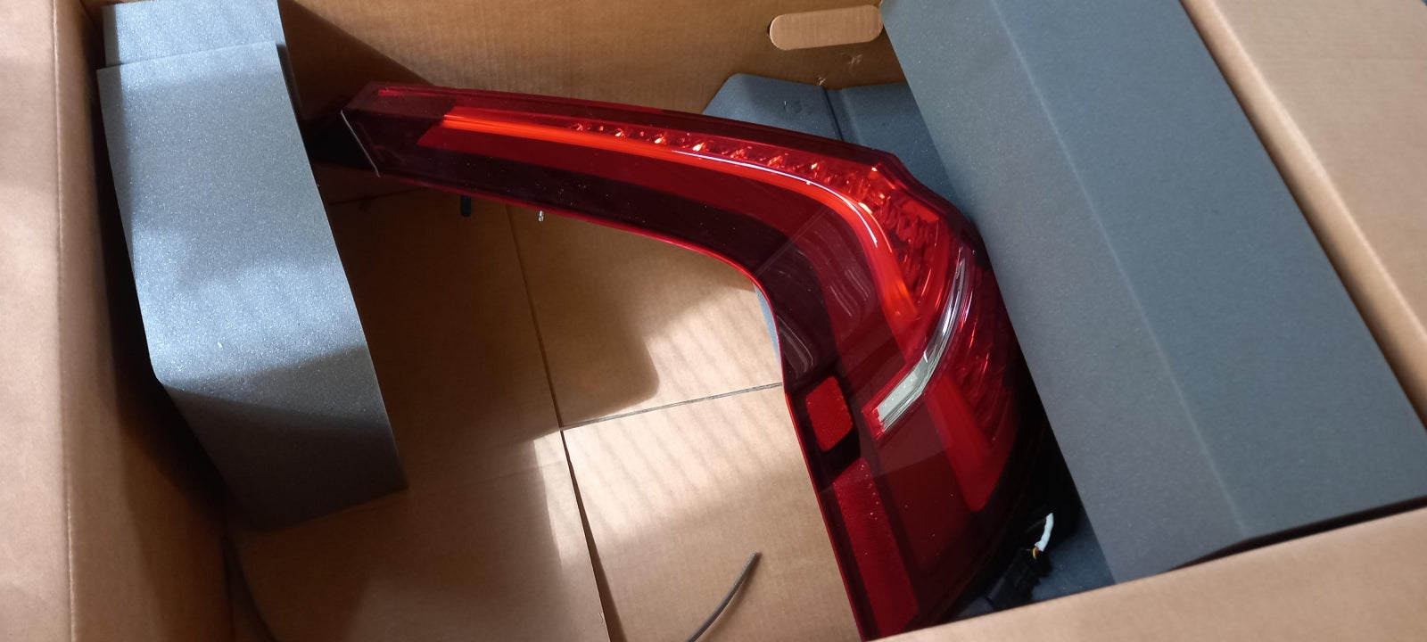 Original OE VOLVO Heckleuchte 32291358