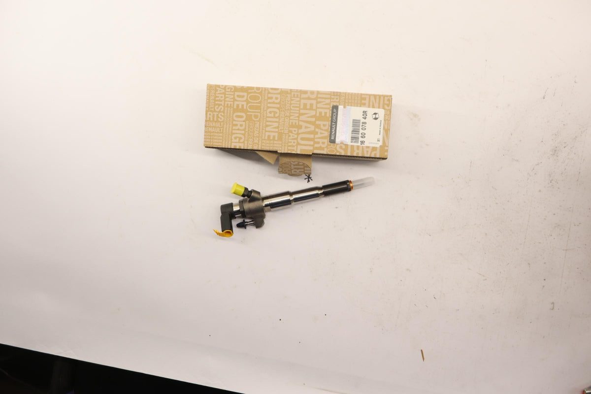 Original OE RENAULT Injektor Düse 166007840R