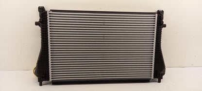 Original OE Volkswagen Ladeluftkühler 5Q0145803S