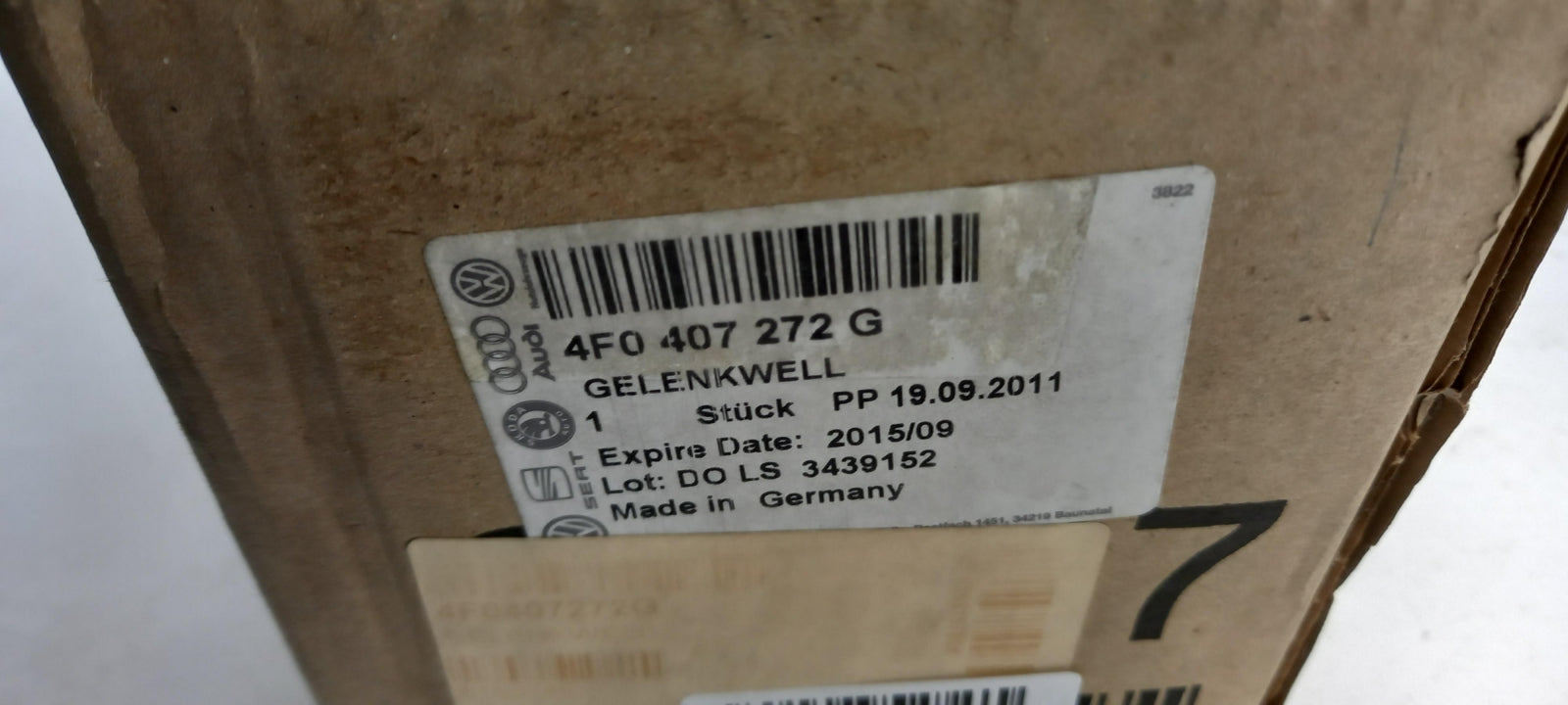 Original OE Volkswagen Antriebswelle 4F0407272G