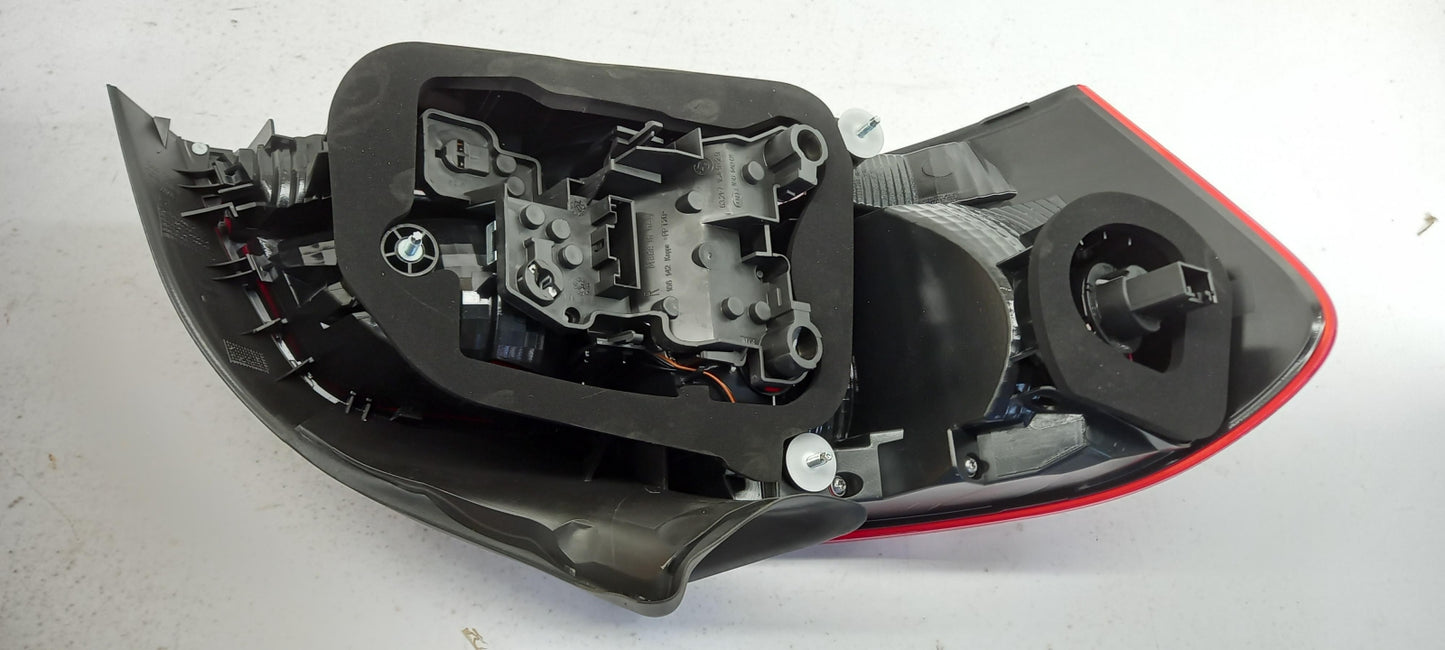 Original OE BMW Heckleuchte 63217327274