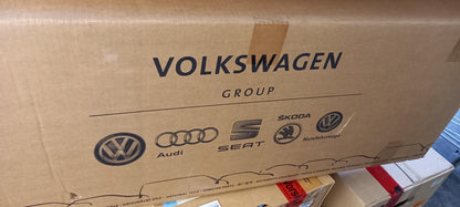 Original OE Volkswagen Ladeluftkühler 7E0145804C