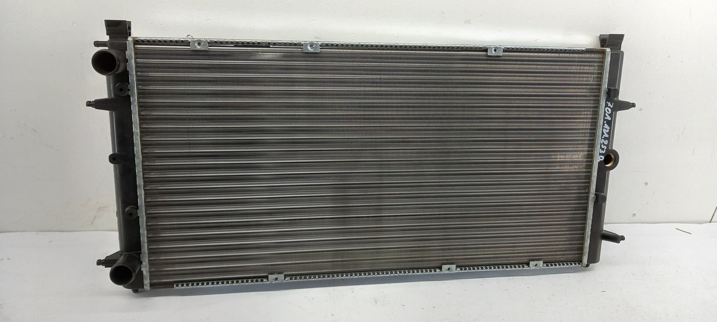 Original OE Volkswagen Wasserkühler 701121253D