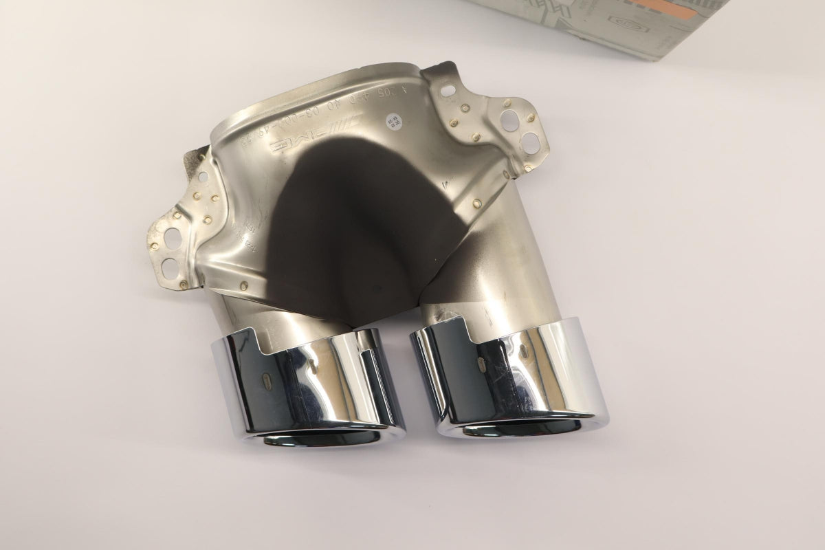 Original OE MERCEDES-BENZ Auspuffblende A2054904003