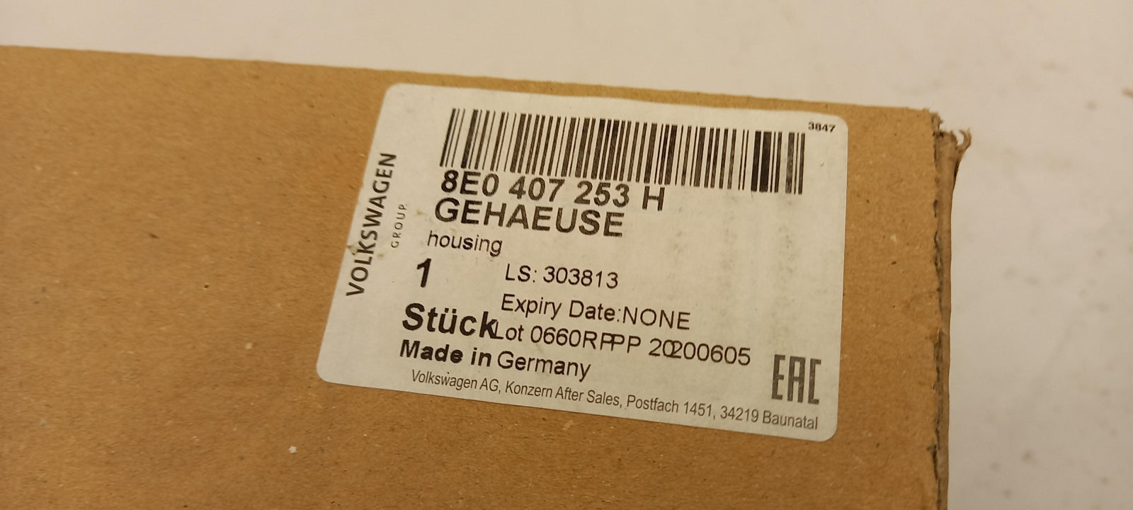 Original OE Volkswagen Achsschenkel 8E0407253H