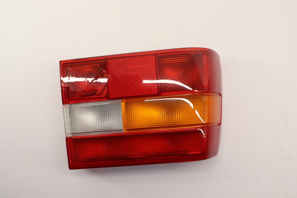 Original OE VOLVO Heckleuchte 6808838
