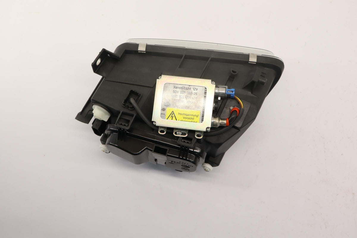 Original OE Volkswagen Scheinwerfer 8L5941030