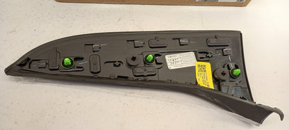 Original OE MERCEDES-BENZ Kofferraumverkleidung A2477901400