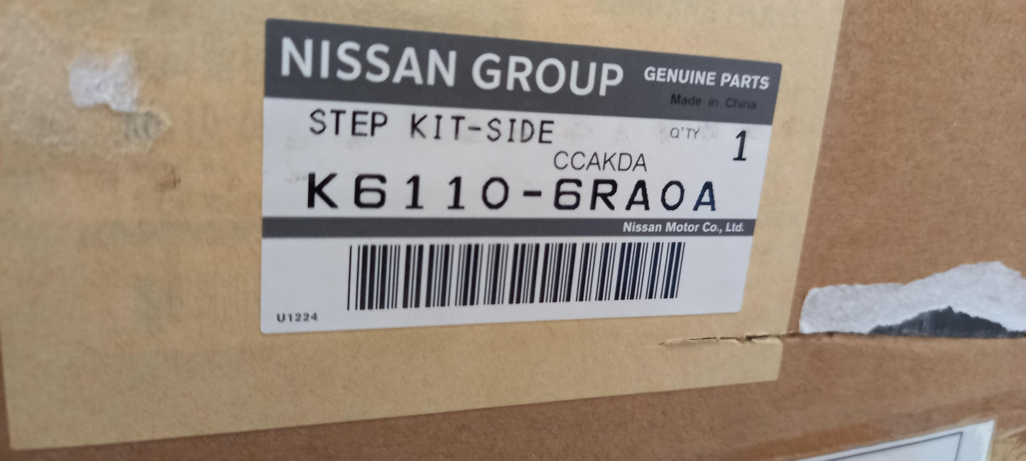 Original OE NISSAN Trittbrett K61106RA0A