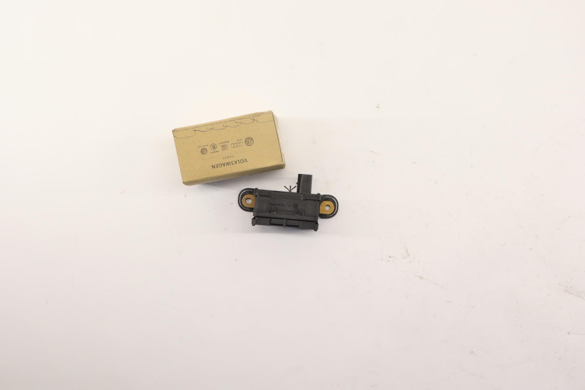 Original VW Touareg Golf T5 AUDI A3 Q7 SKODA Superb ESP-Mehrfachsensor 7P0907652