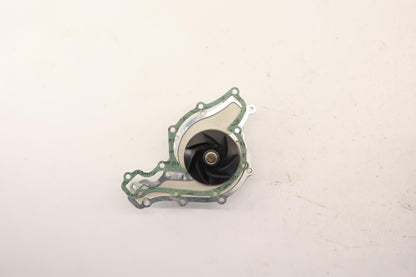 Original OE Volkswagen Wasserpumpe 057121004C