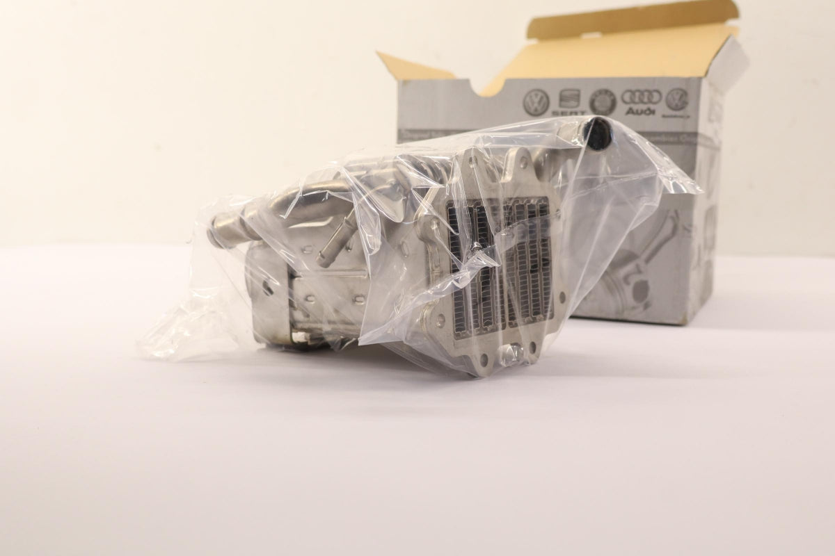 Original OE Volkswagen AGR Kühler 07Z131514C