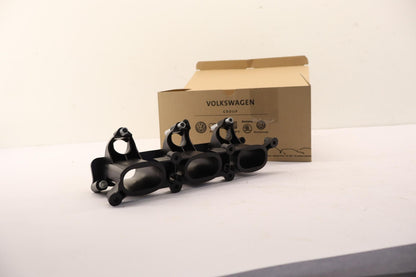 Original AUDI A4 A5 A6 A7 A8 Q5 2.8 3.2 FSI Ansaugkrümmer 06E133125D