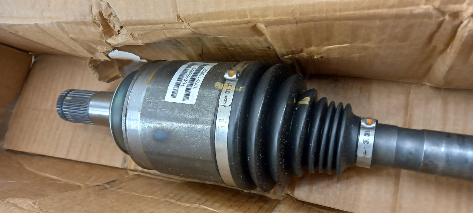 Original OE FIAT Antriebswelle K04726090AD