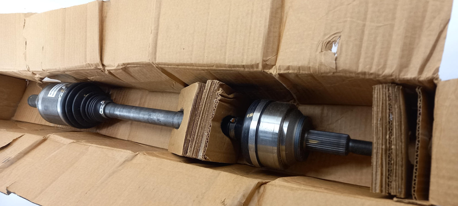 Original OE FIAT Antriebswelle K04726090AD