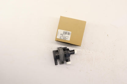 Original VW Golf V Passat B6 AUDI A3 8P 2.0 TFSI Zusatzwasserpumpe 1K0965561D