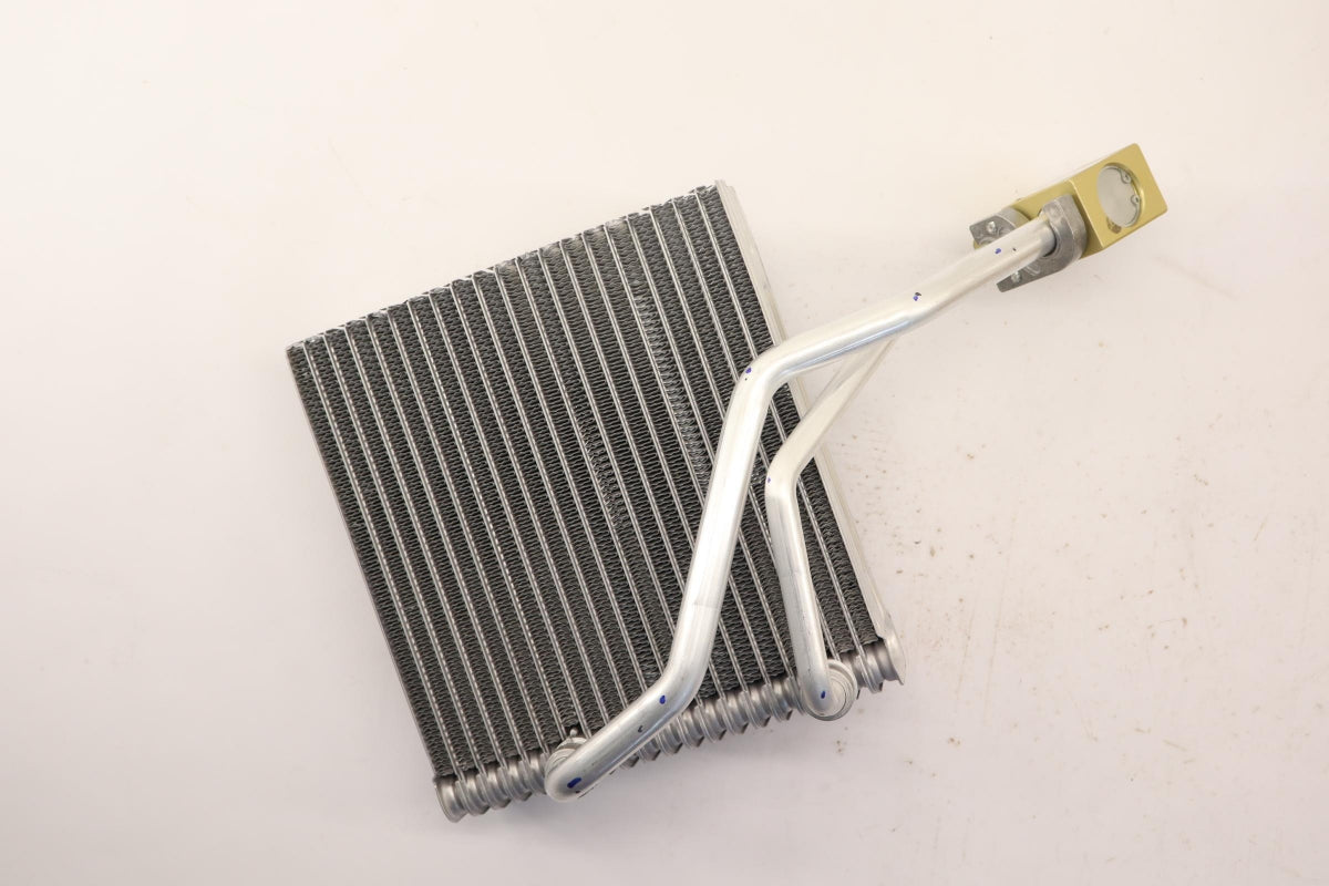 Original OE Volkswagen Klimaverdampfer 1J1820103D