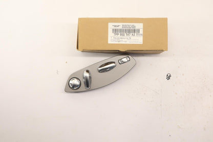 Original PORSCHE Macan 95B 718 991 Sitzverstellung Schalter links 7PP959747AADMN