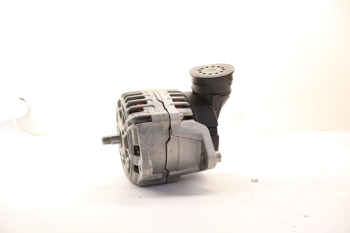 Original AUDI A8 4D LAMBORGHINI Gallardo Lichtmaschine 077903015PX